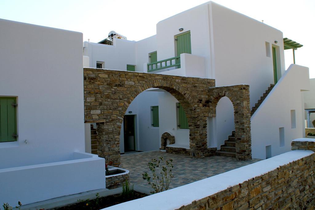 St George Antiparos Apartments And Studios Agios Georgios  Екстериор снимка