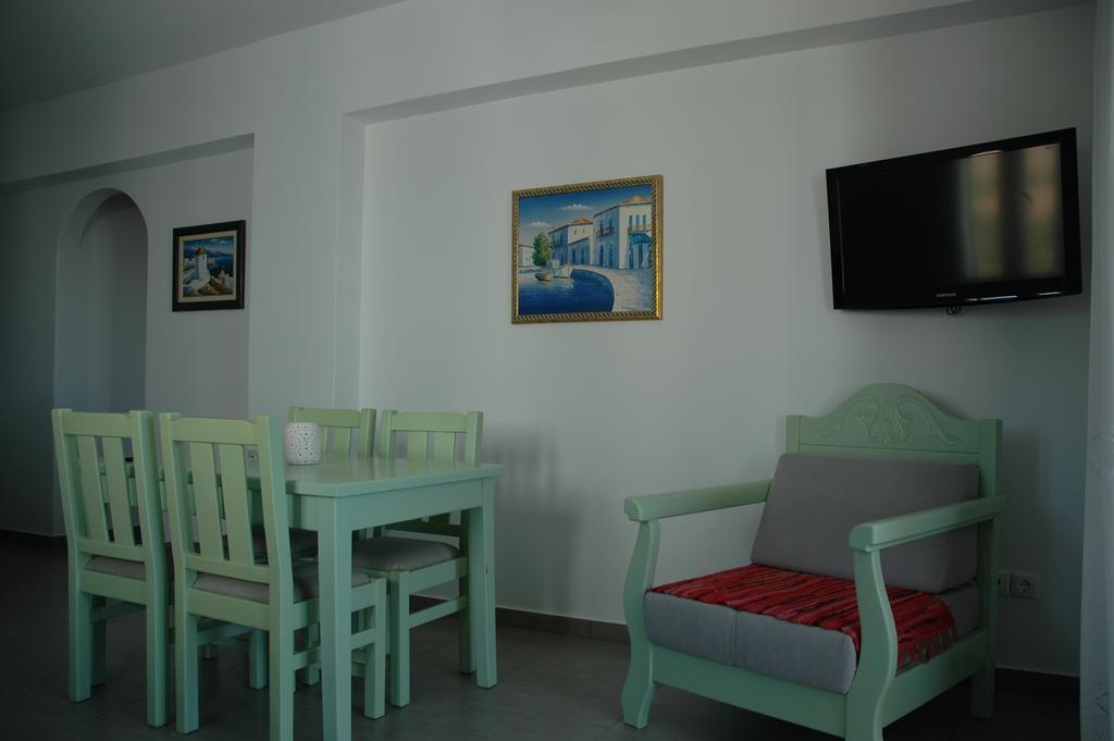 St George Antiparos Apartments And Studios Agios Georgios  Екстериор снимка