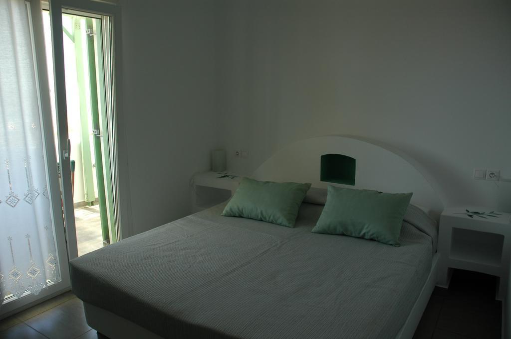 St George Antiparos Apartments And Studios Agios Georgios  Екстериор снимка