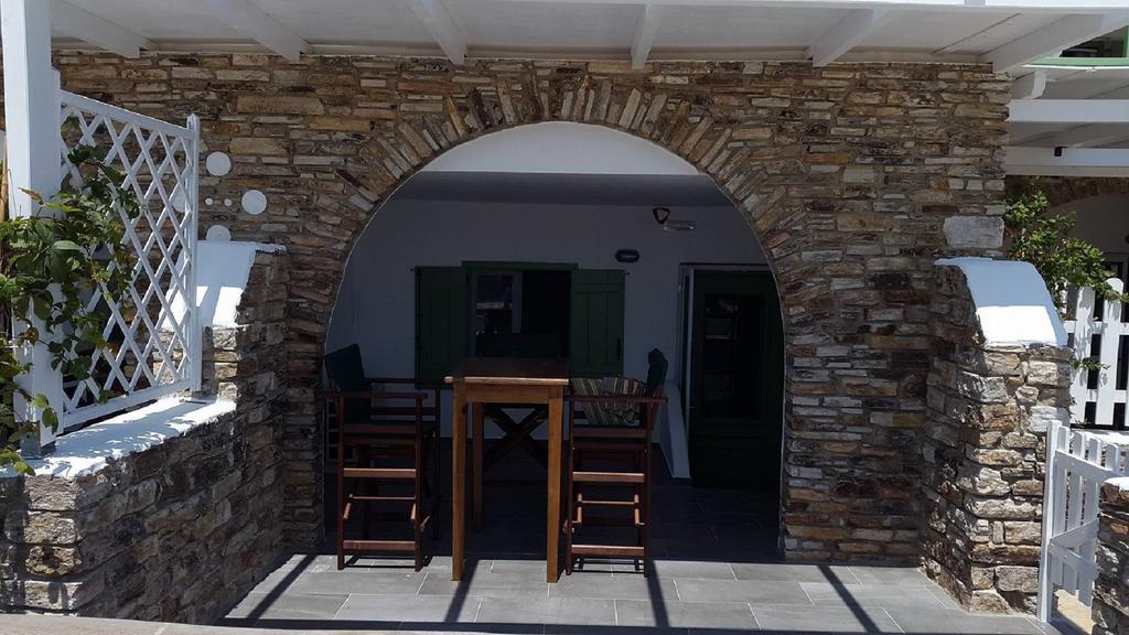 St George Antiparos Apartments And Studios Agios Georgios  Екстериор снимка