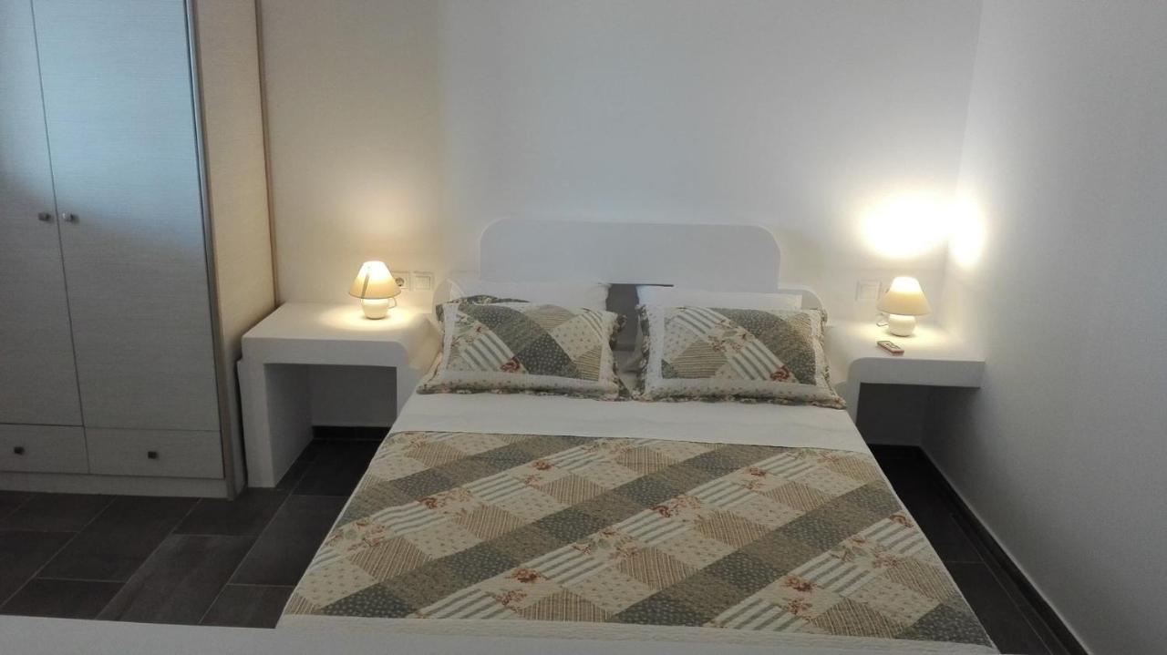 St George Antiparos Apartments And Studios Agios Georgios  Екстериор снимка